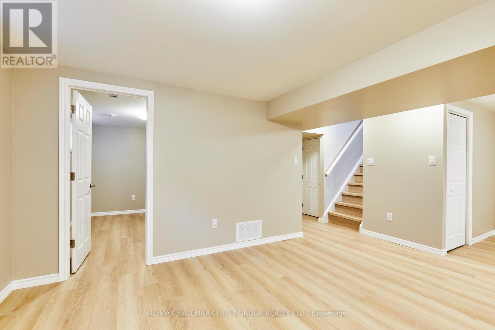295 BALDWIN STREET - Image 30