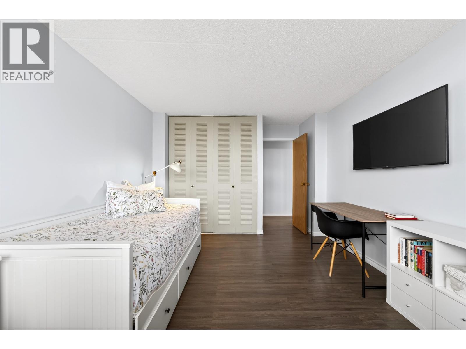 1903 6540 BURLINGTON AVENUE, Burnaby