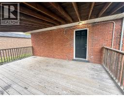 837 Louis Avenue Unit# Upper, Windsor, ON N8A1X4 Photo 13