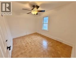 Living room - 837 Louis Avenue Unit# Upper, Windsor, ON N8A1X4 Photo 7