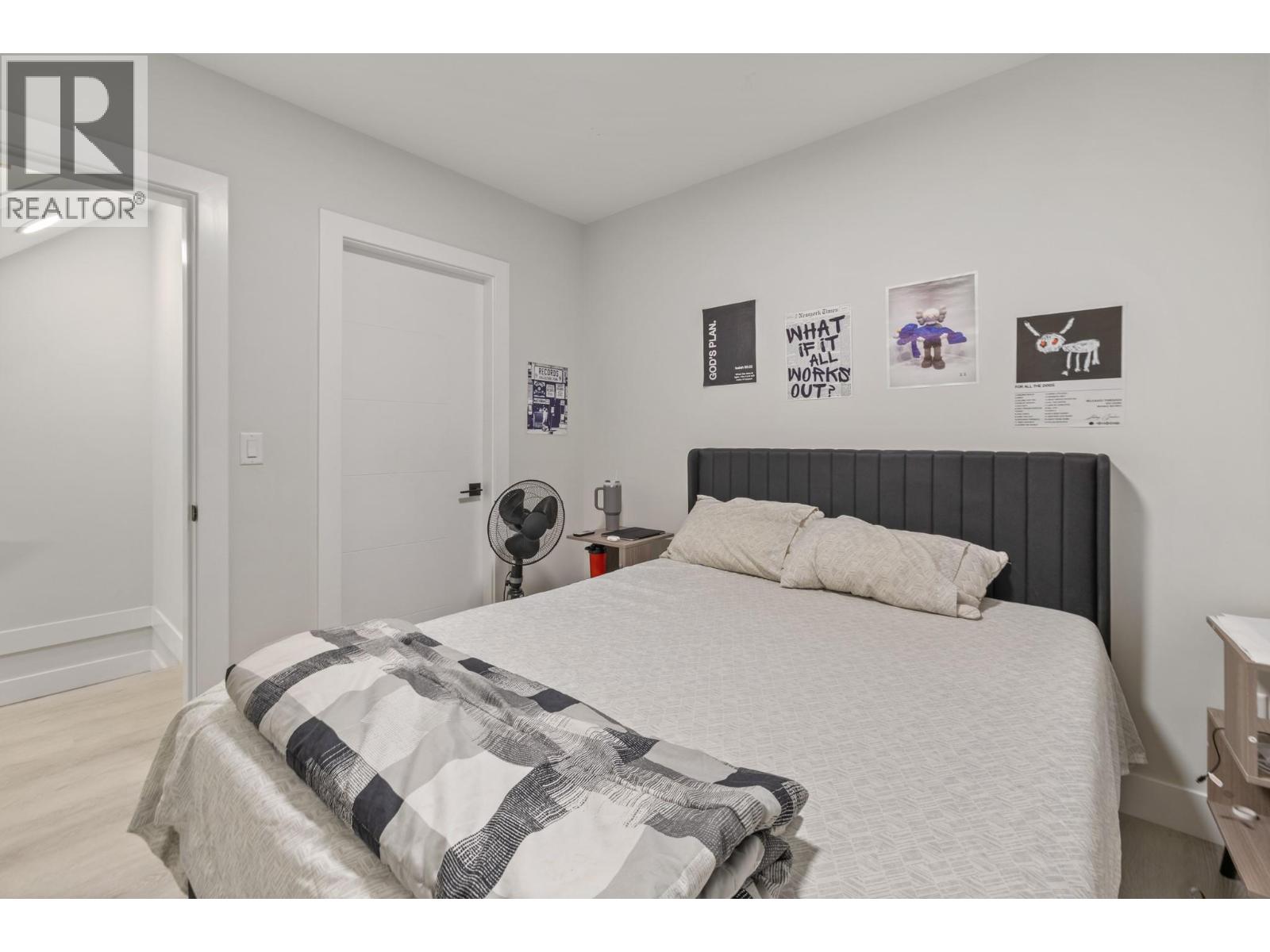 #2 830 Glenwood Avenue - 12