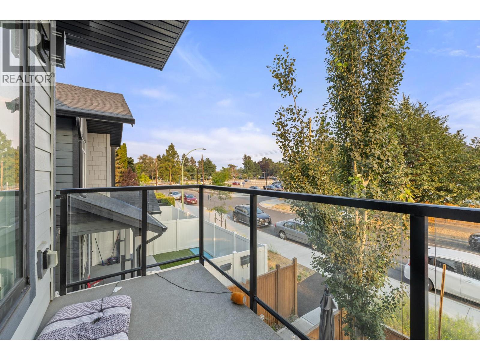 #2 830 Glenwood Avenue - 15