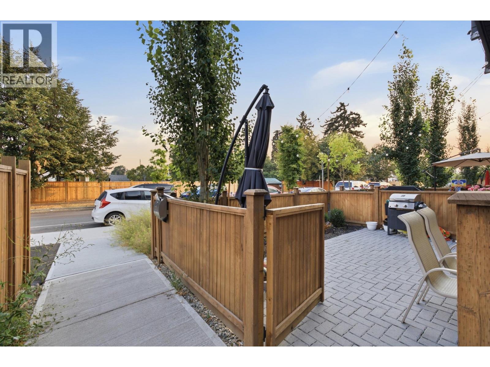 #2 830 Glenwood Avenue - 32
