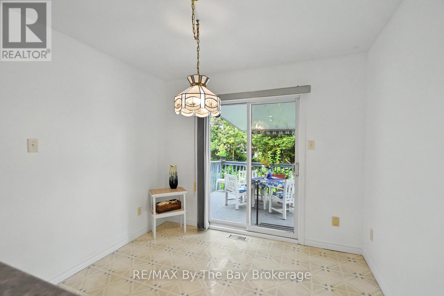 144 SMALLMAN DRIVE - 21