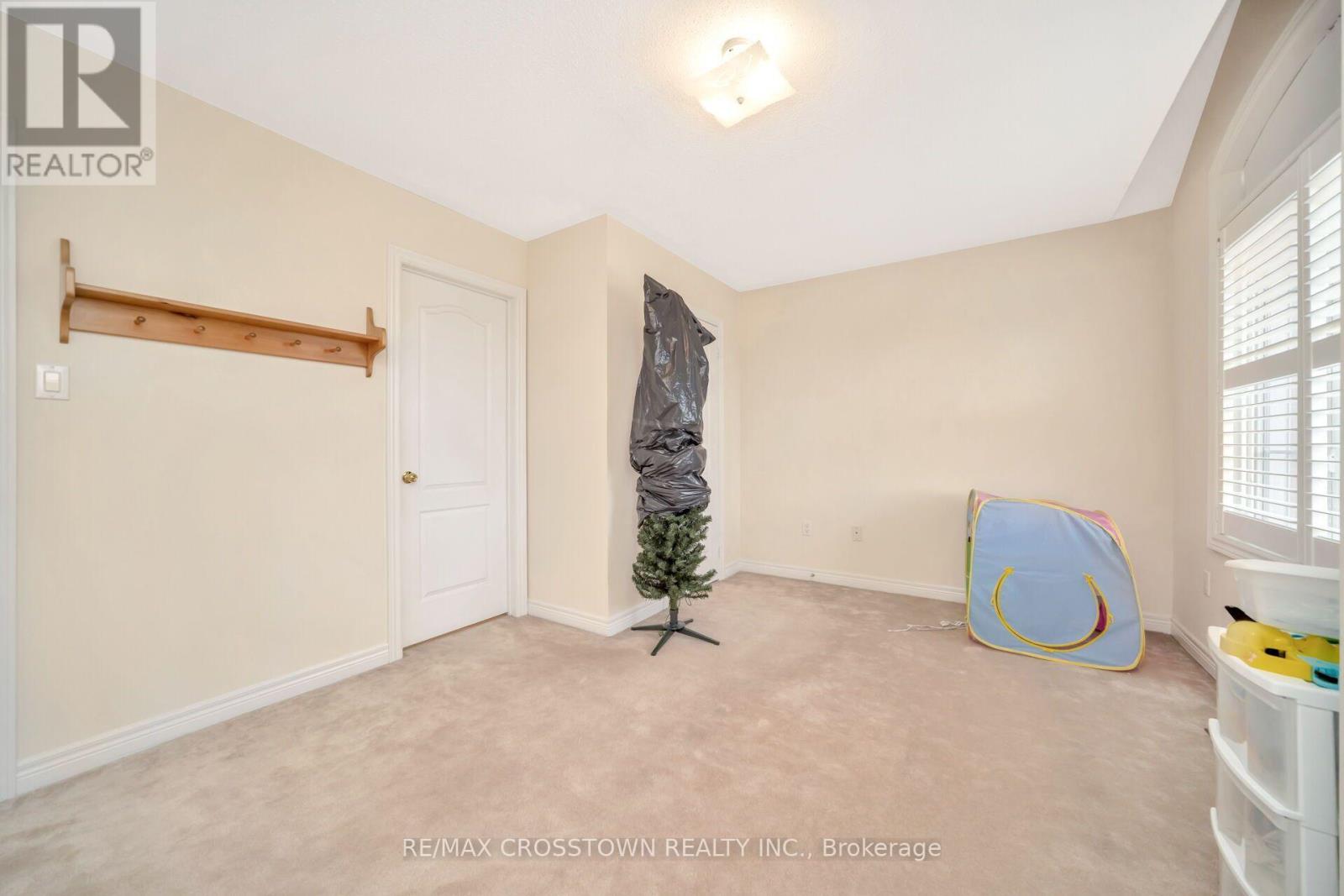 67 SORBONNE DRIVE - Image 37