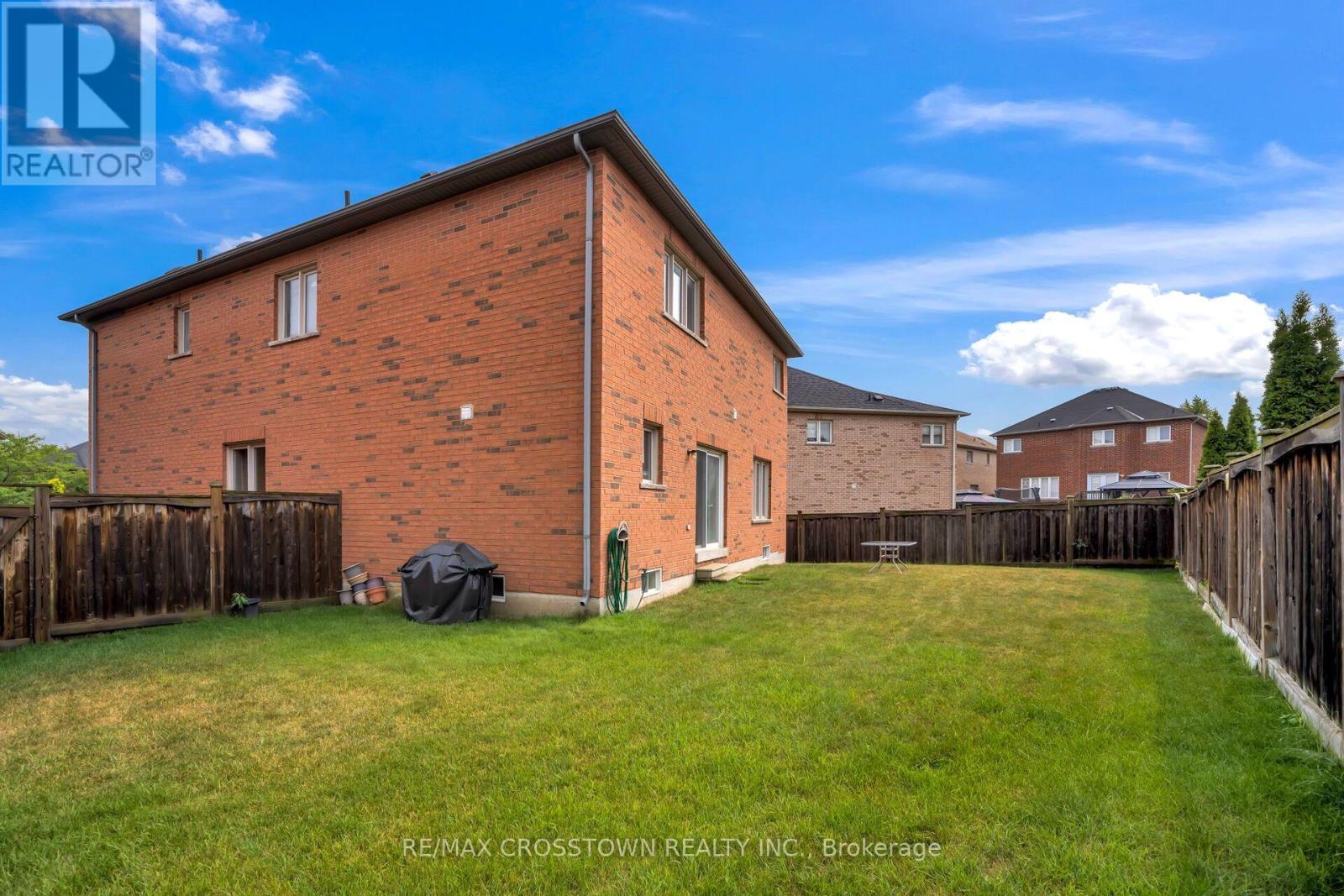 67 SORBONNE DRIVE - 50