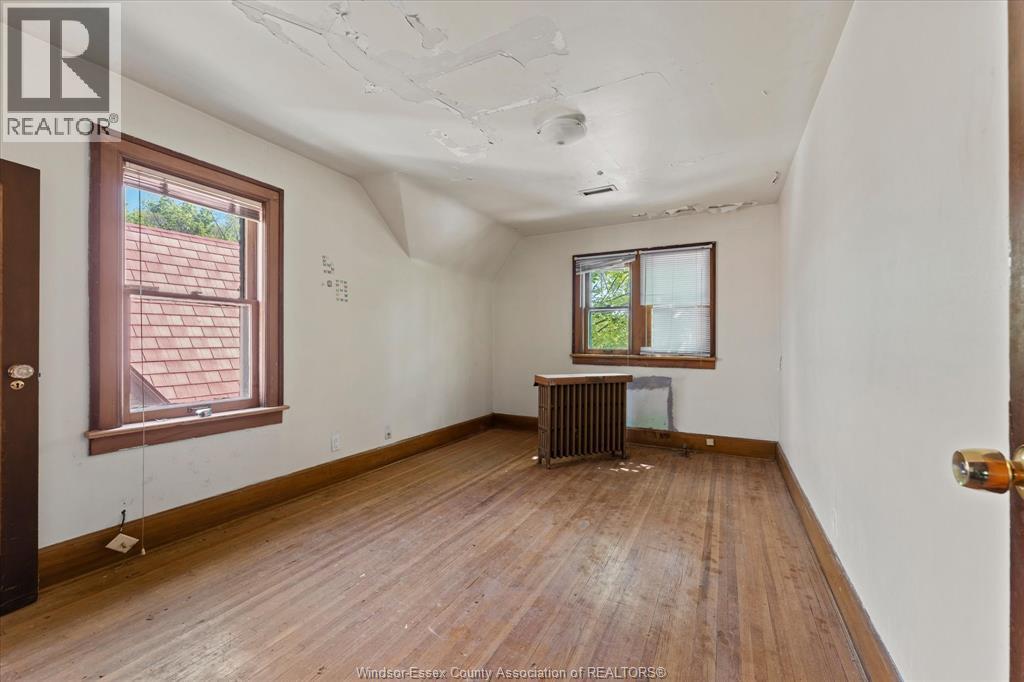 3056 Alexander AVENUE - Image 17