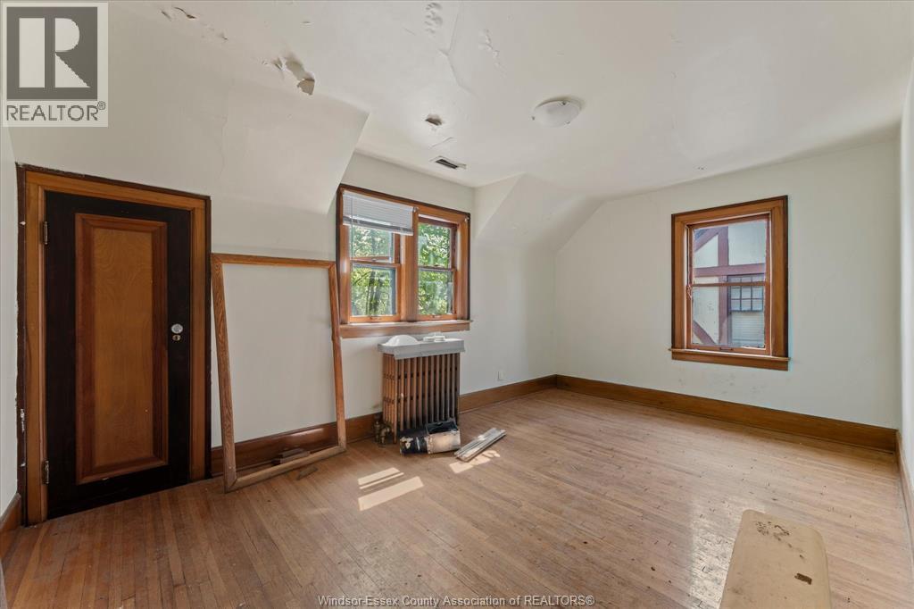 3056 Alexander AVENUE - Image 16