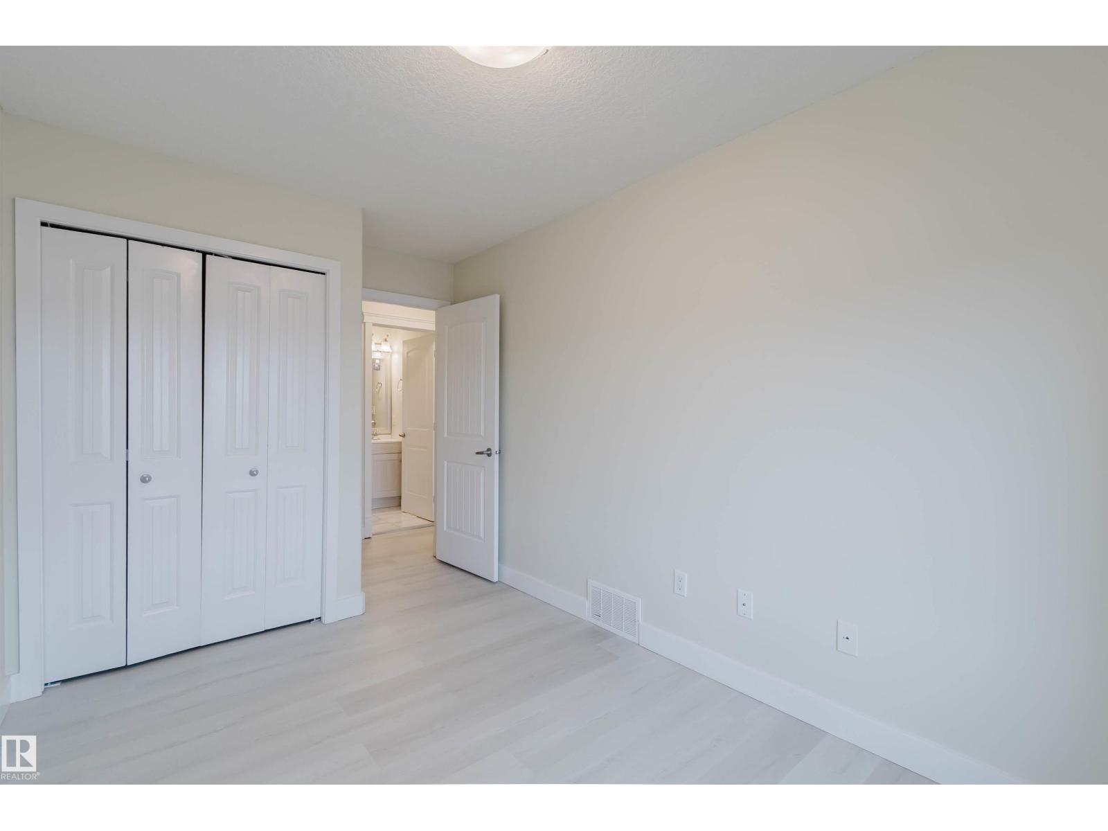 #2 13215 153 AV NW - 25