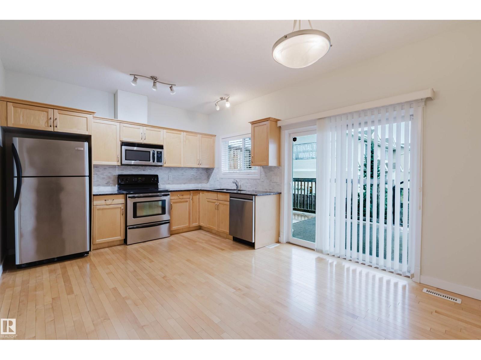 #2 13215 153 AV NW - 6