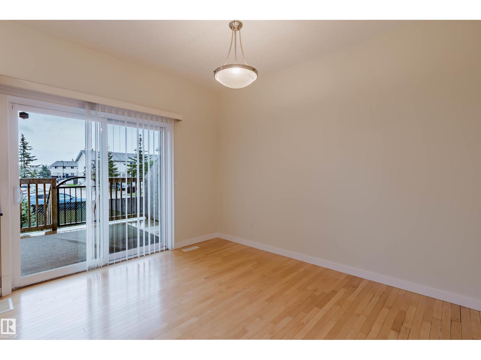 #2 13215 153 AV NW - 8