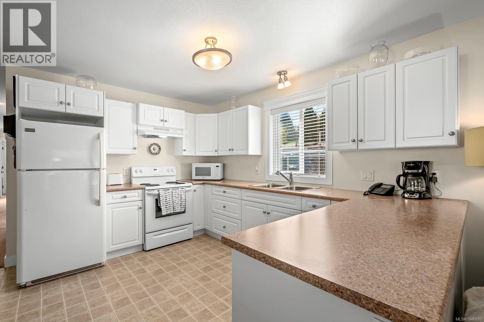 #46 4714 MUIR Rd - Image 10