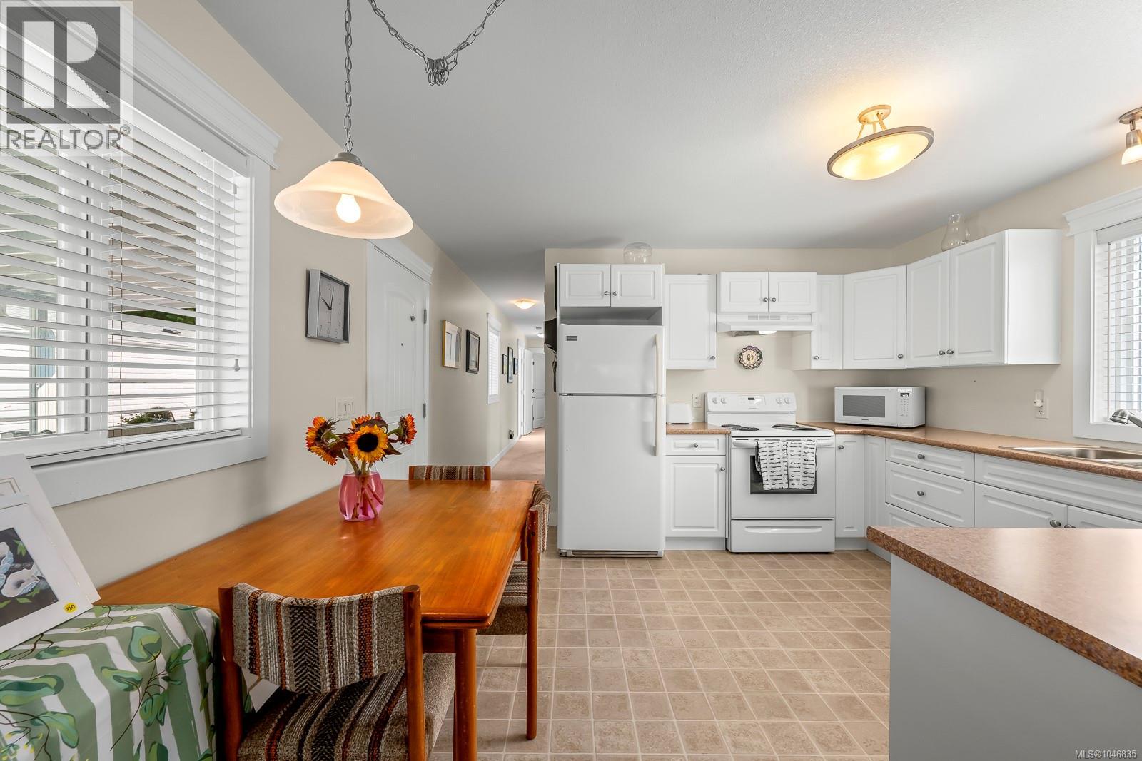 #46 4714 MUIR Rd - Image 13