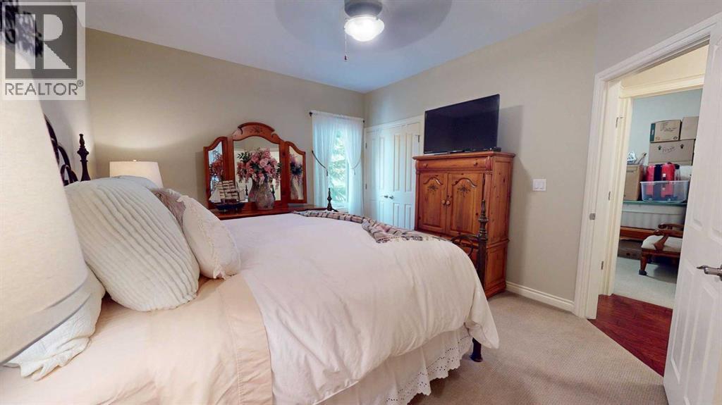 7001 52 Street - Photo 8