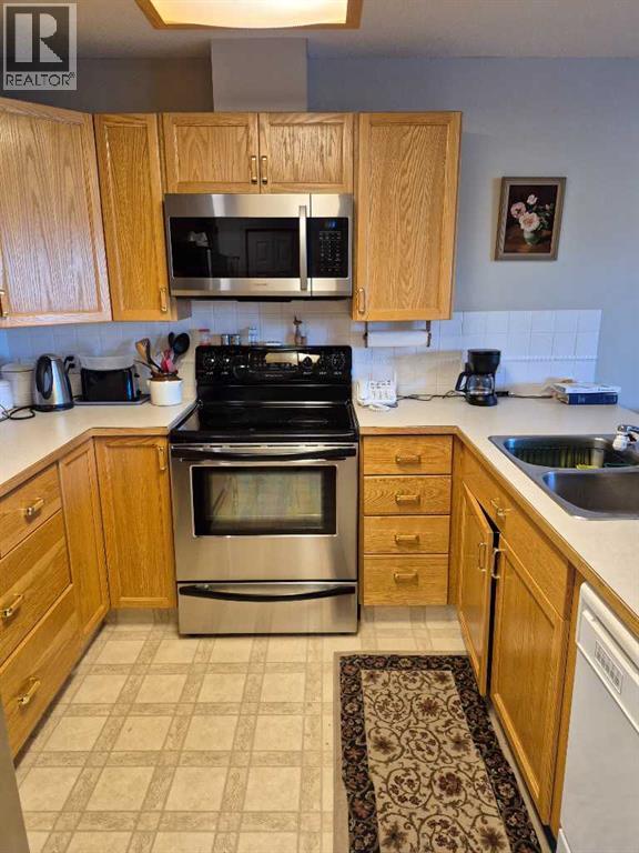 305 1 Avenue Northwest - Photo 5