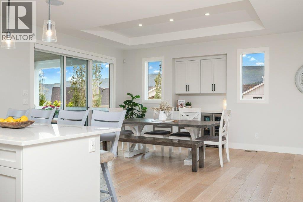 631 Mt Ida Crescent - 10