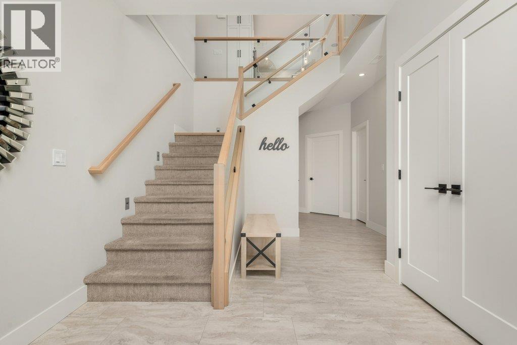 631 Mt Ida Crescent - 5