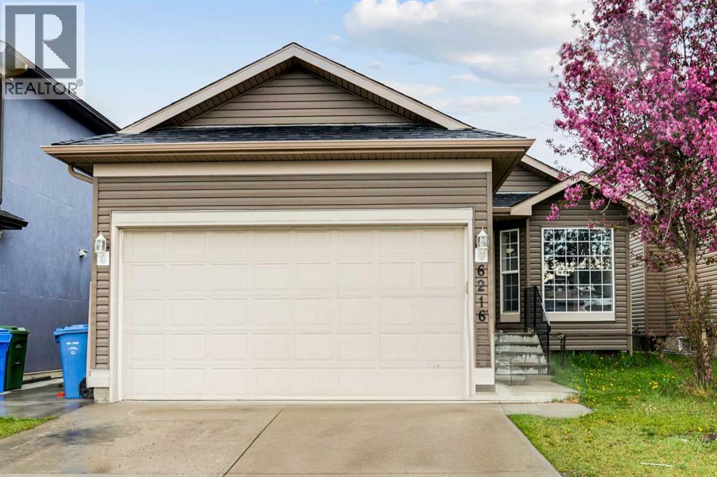 6216 Taralea Park NE - 2
