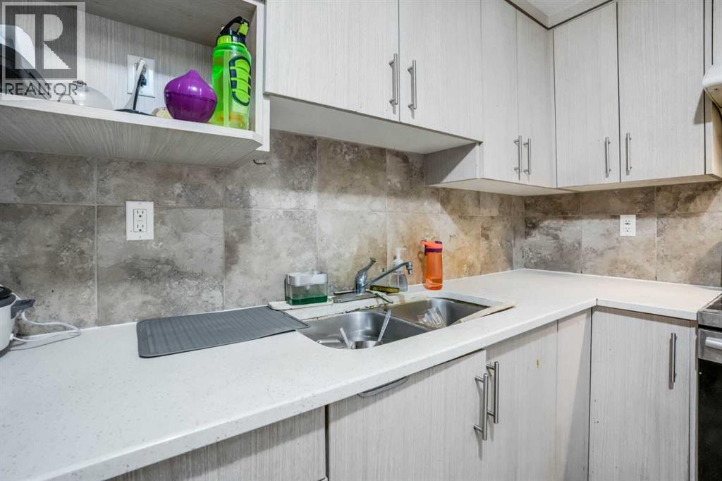6216 Taralea Park NE - 39