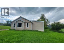 13287 Linklater Lane, Pouce Coupe, BC V0C2C0 Photo 16