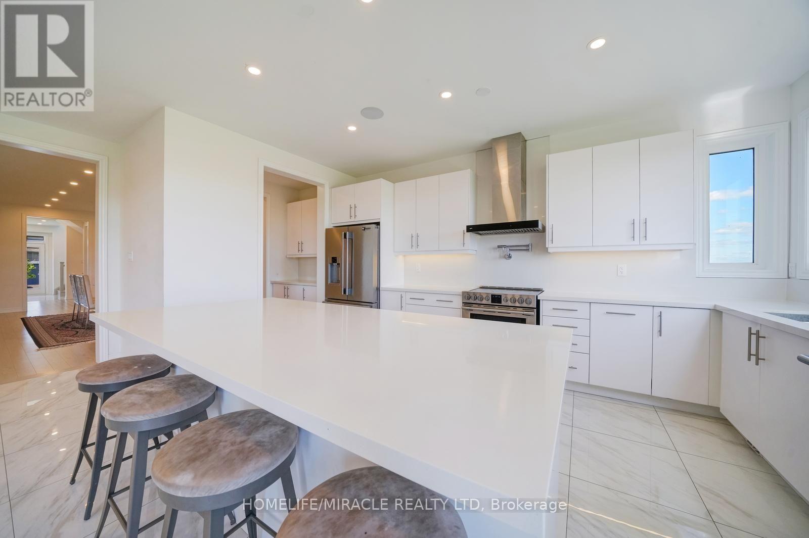 194 BOUNDARY BOULEVARD - Image 17