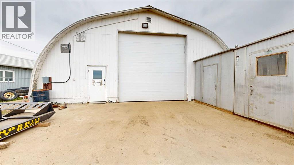 3804 47 Avenue - Photo 34