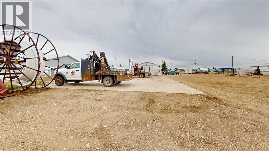 3804 47 Avenue - Photo 38