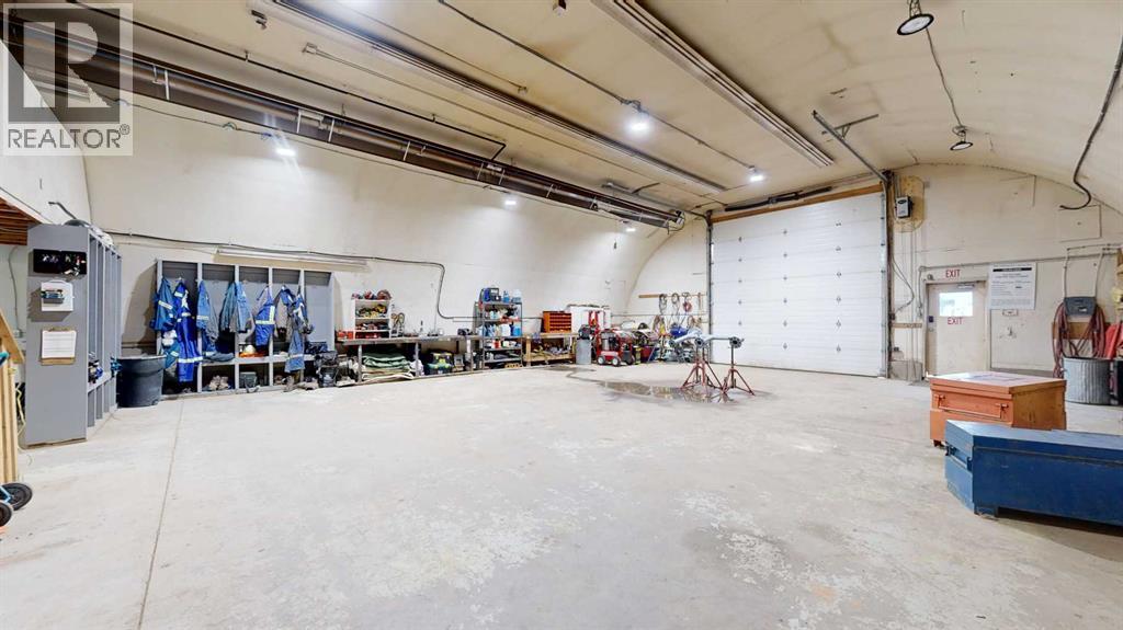 3804 47 Avenue - Photo 5