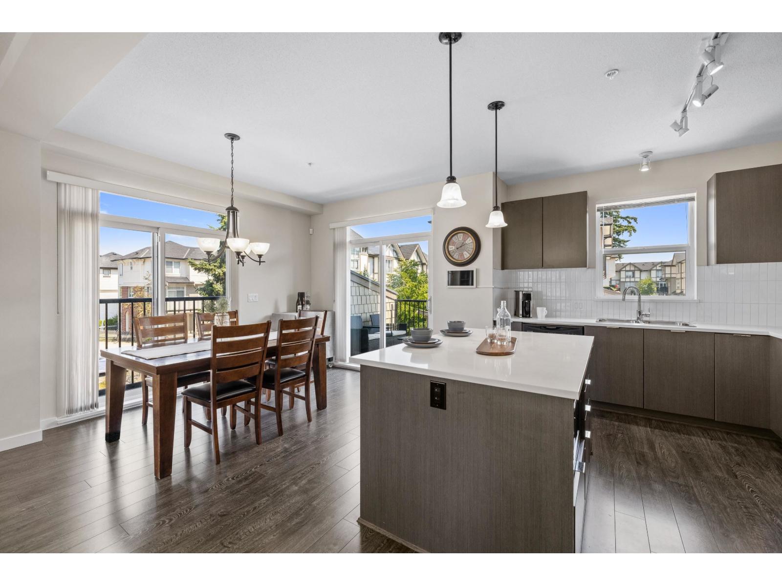 3 Bed, 3 Bath House for Sale in Langley – 1 7848 209 STREET, Langley – MLS# R3155872 - Image 8