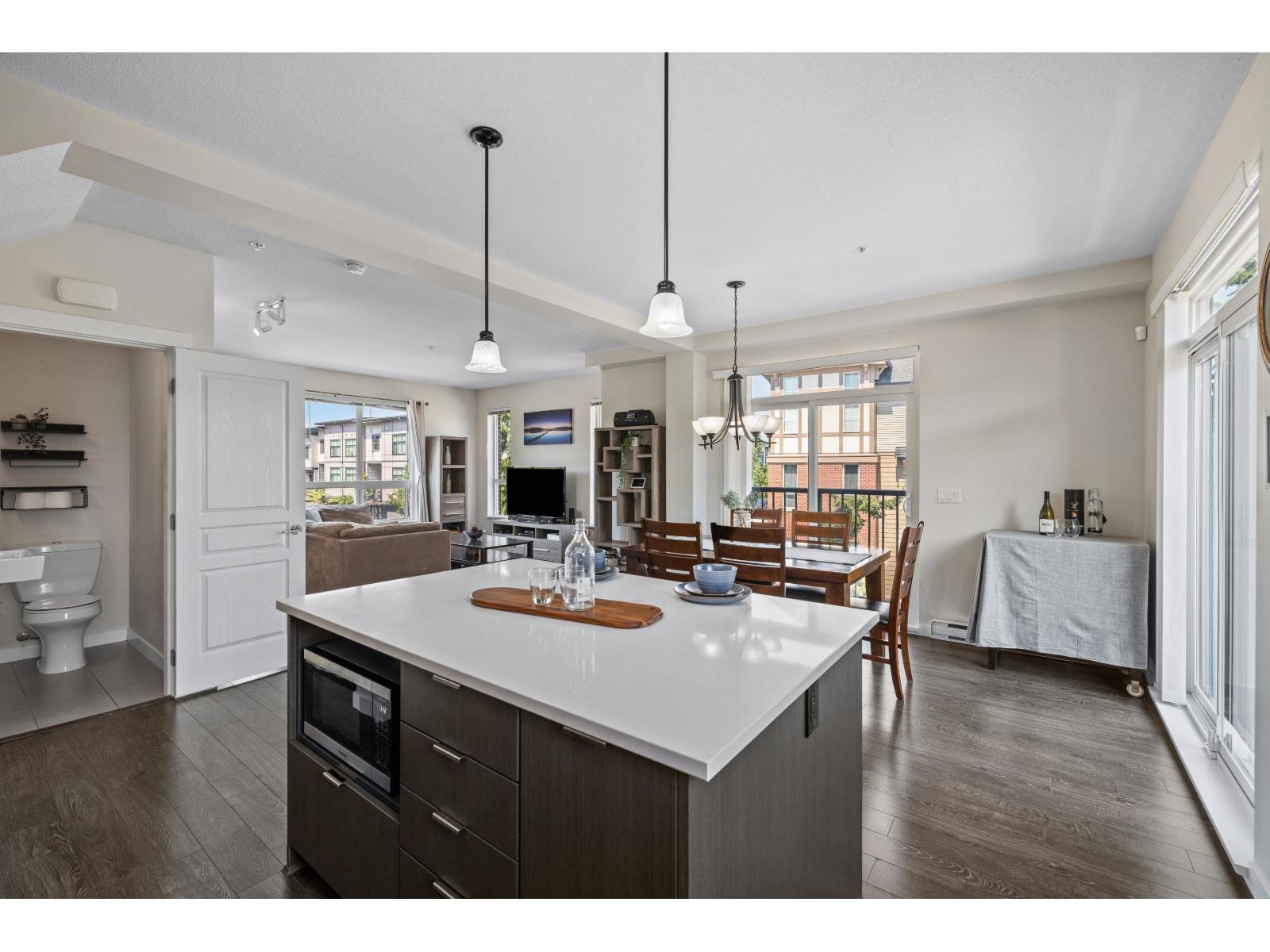 3 Bed, 3 Bath House for Sale in Langley – 1 7848 209 STREET, Langley – MLS# R3155872 - Image 10