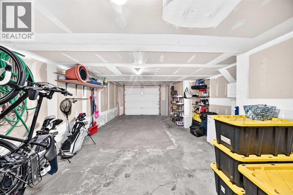 357 Regal Park Northeast - Photo 36