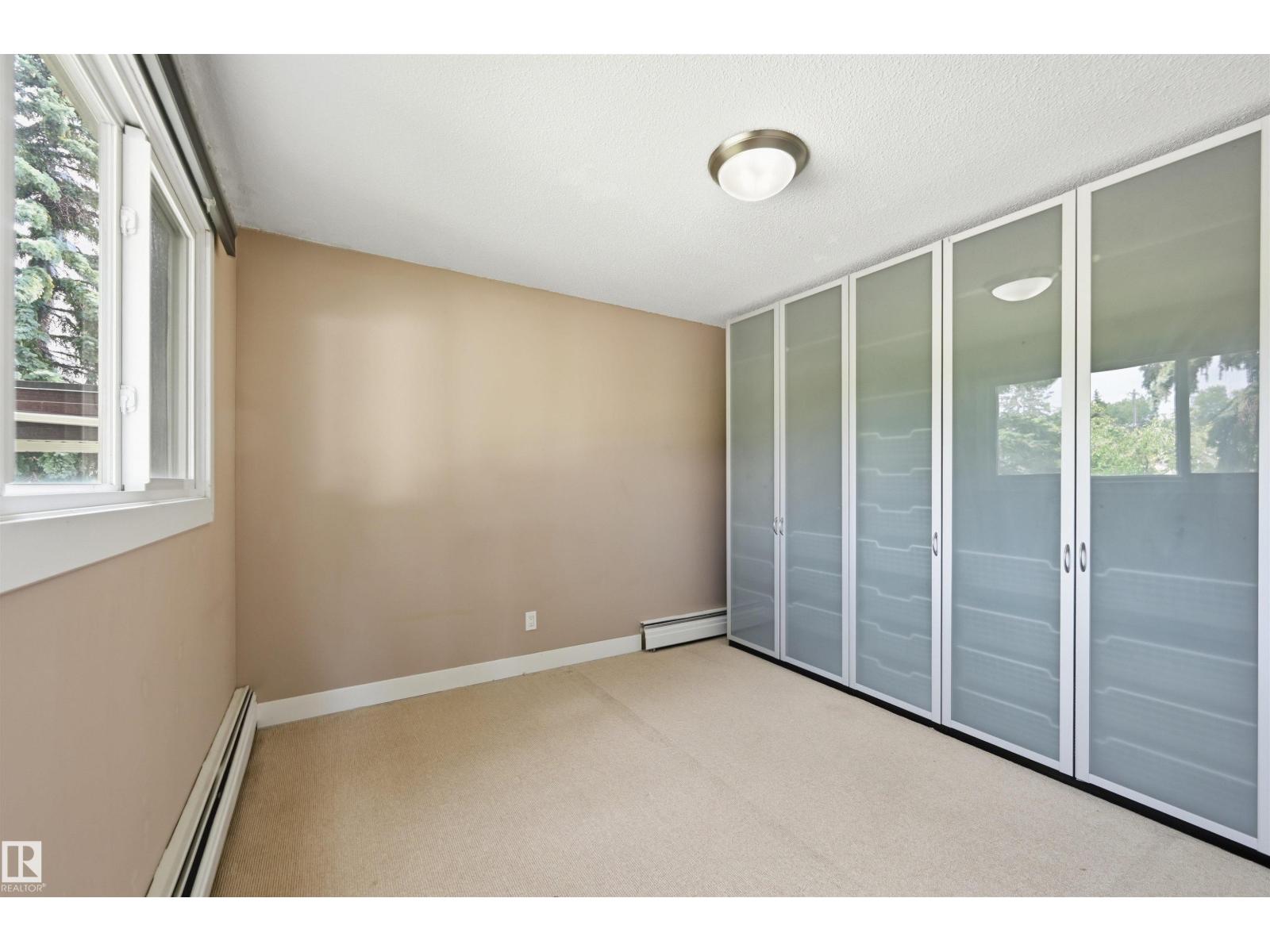 201 9725 82 Avenue NW - Photo 12