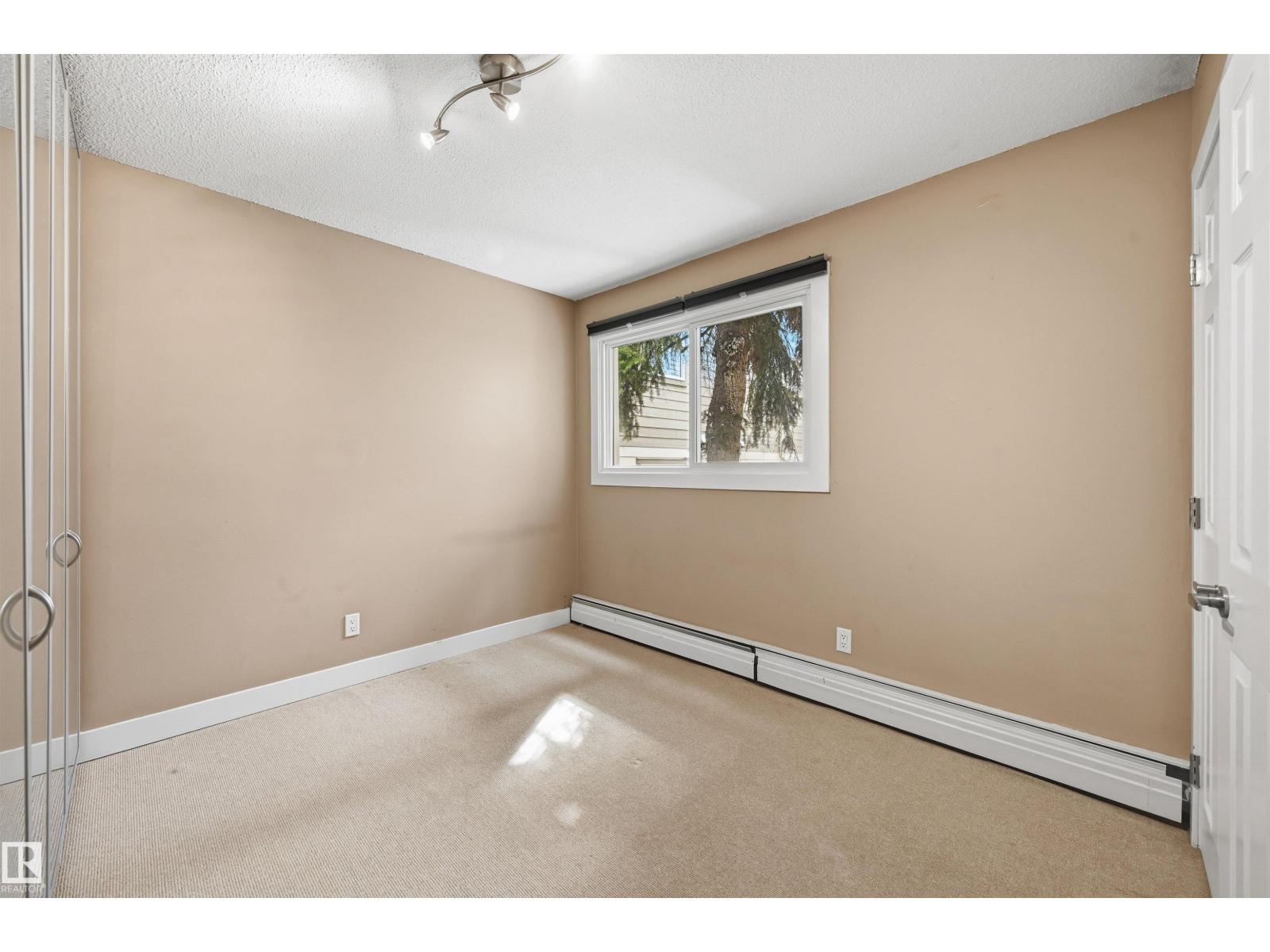 201 9725 82 Avenue NW - Photo 16