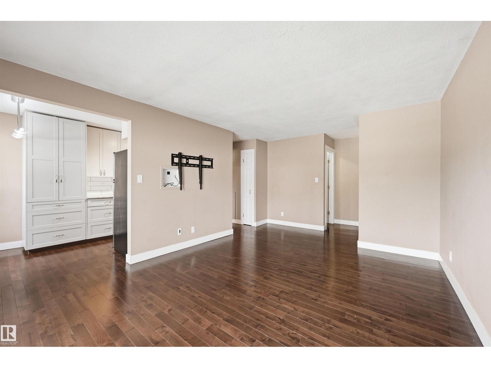 201 9725 82 Avenue NW - Photo 9