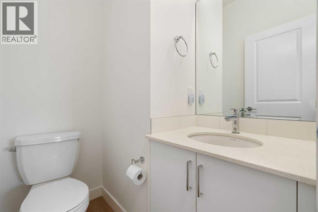 8528 21 Avenue SE - Image 10