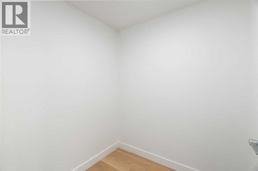8528 21 Avenue SE - Image 8