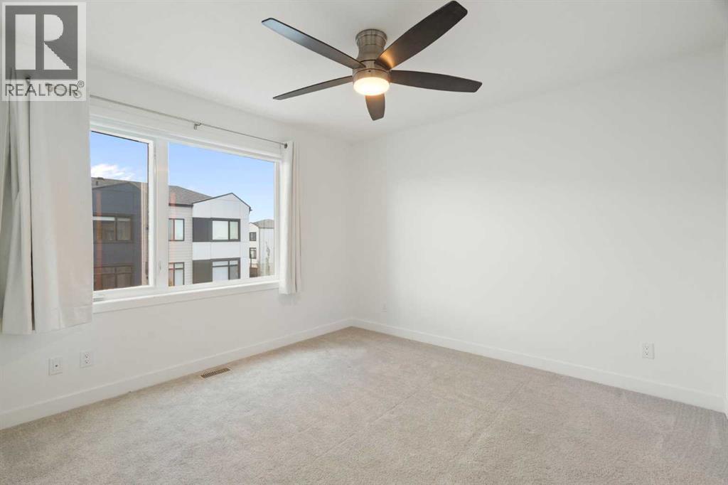 8528 21 Avenue SE - Image 29