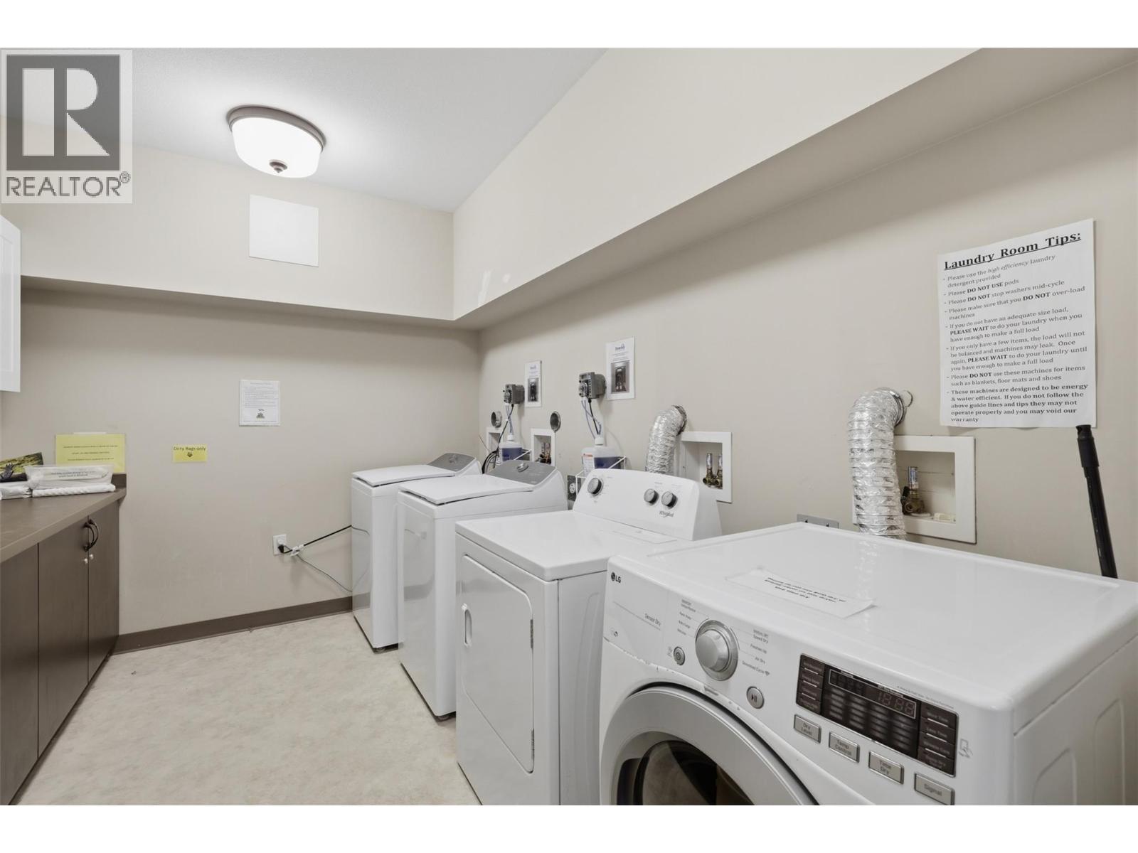 #300 760 MAYFAIR Street - Image 36