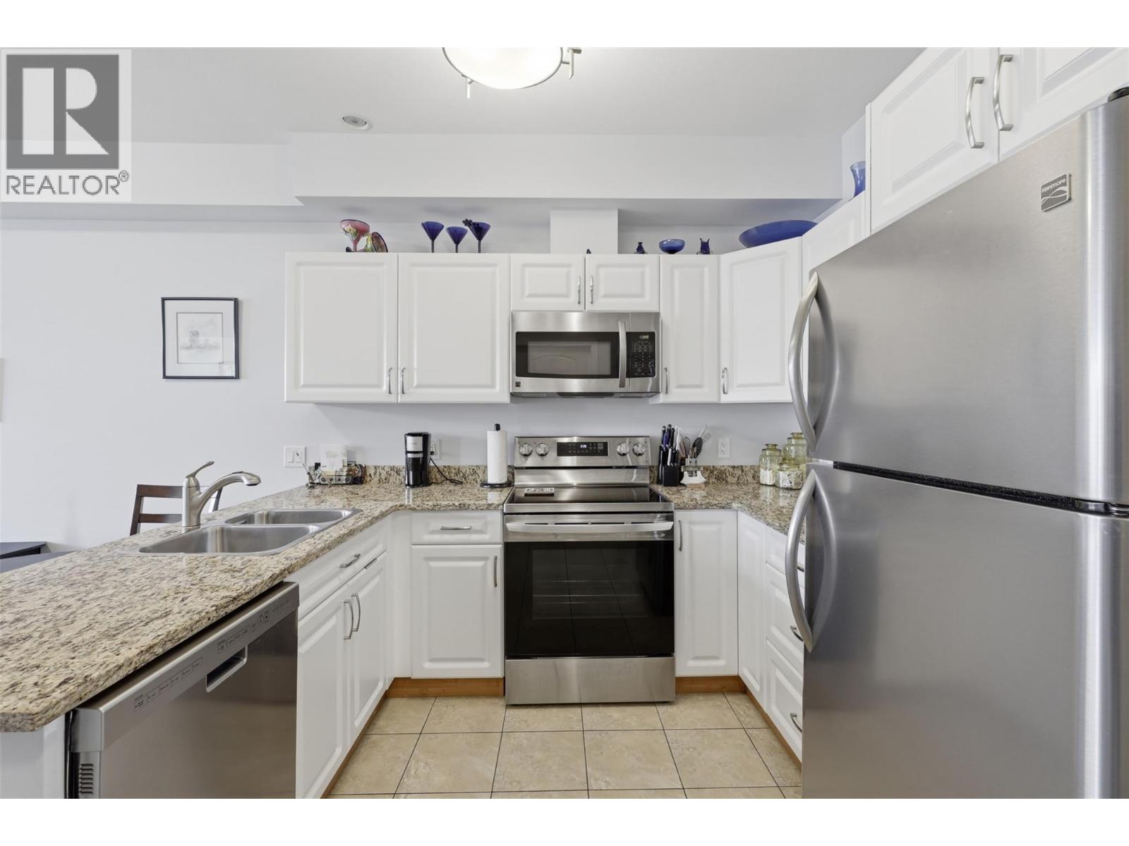 #300 760 MAYFAIR Street - Image 7