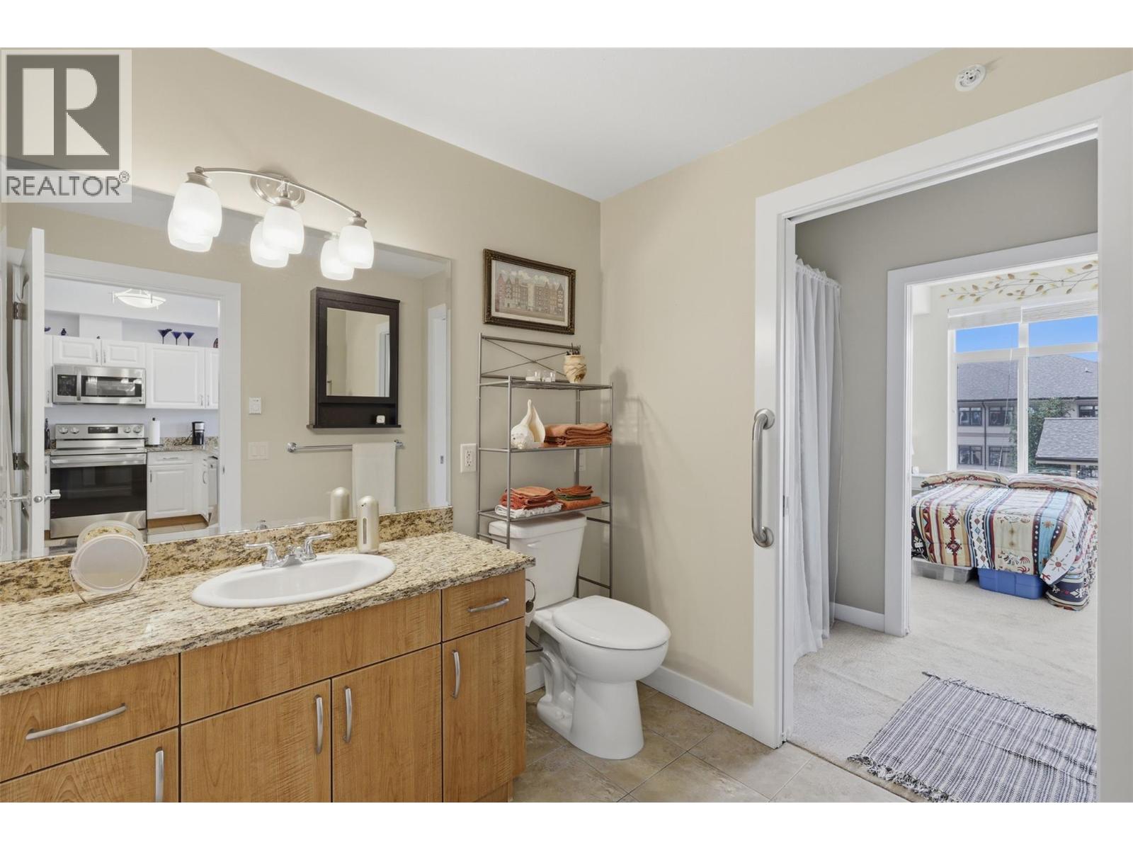 #300 760 MAYFAIR Street - 21