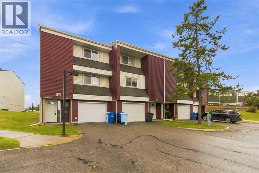 400 Silin Forest Road, Fort McMurray