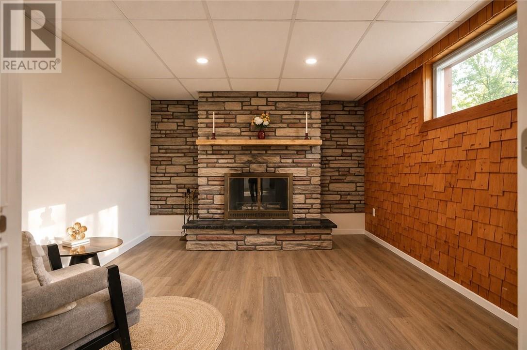 2737 Rockwood Drive - 25