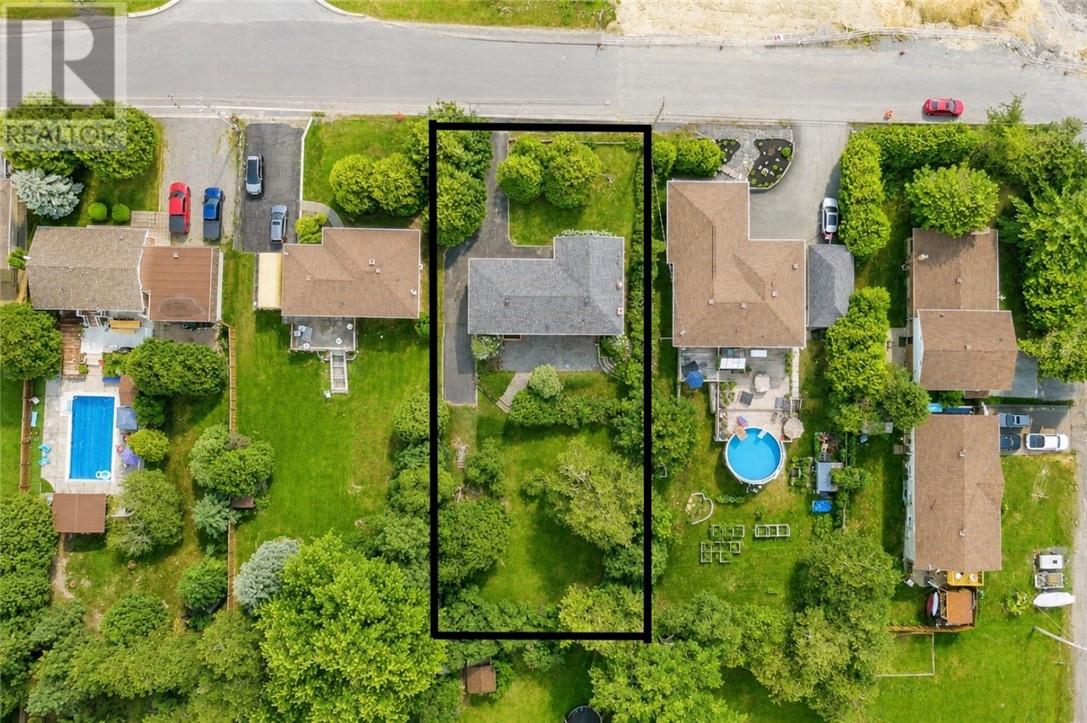 2737 Rockwood Drive - 42