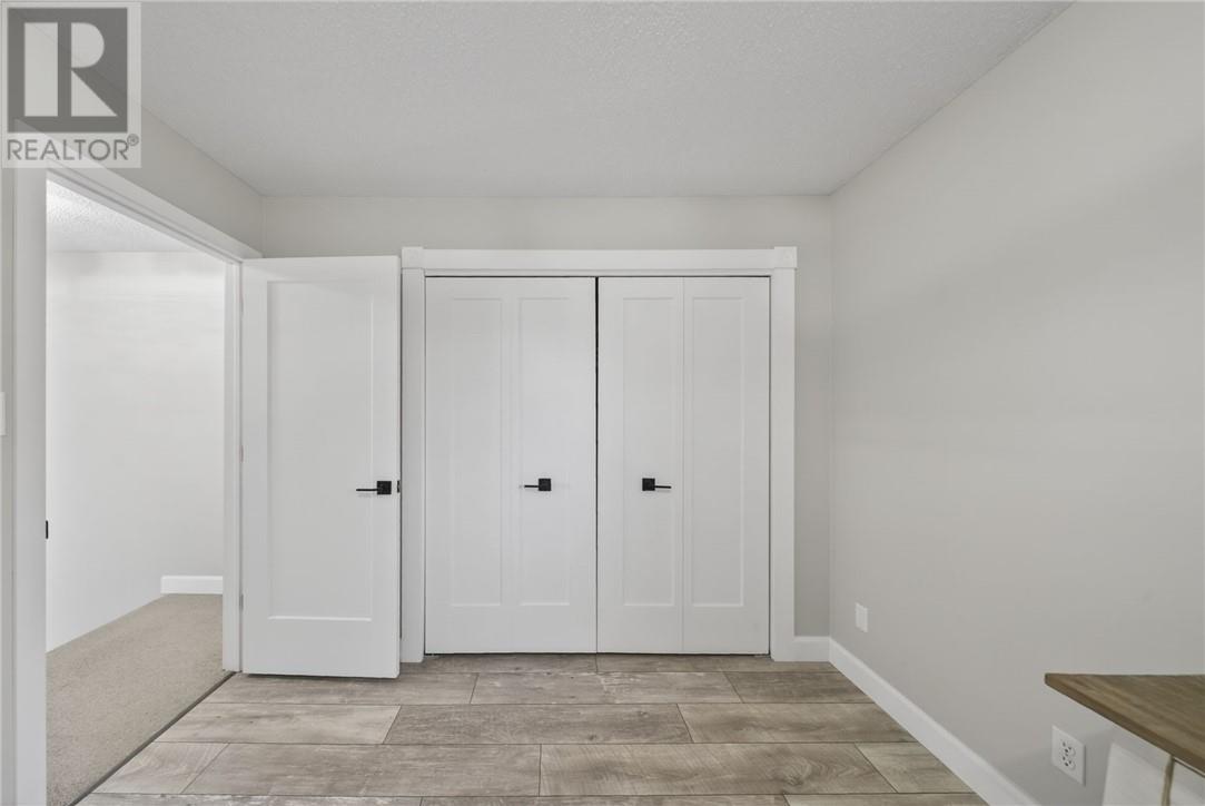 180 Eaglestone Court - Image 28