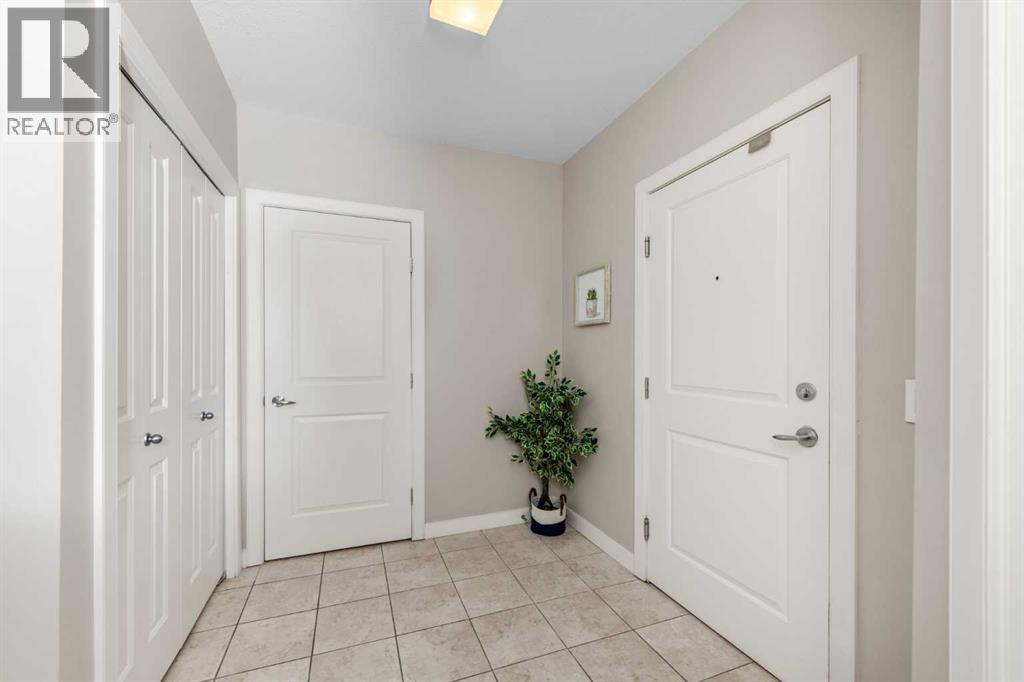 #310 328 21 Avenue SW - 26