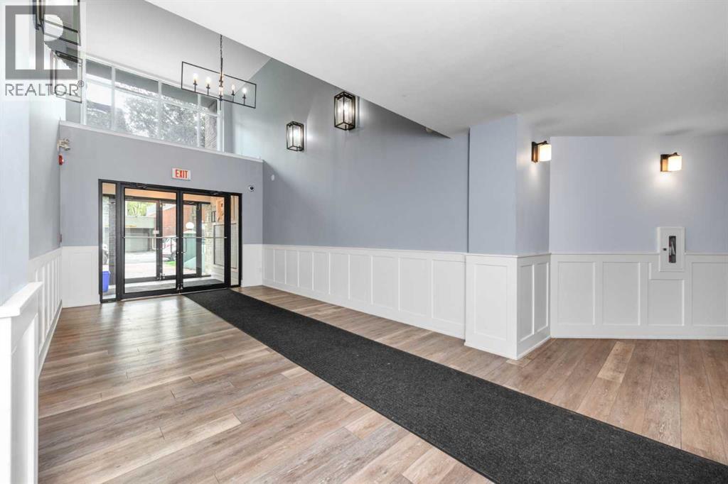 #310 328 21 Avenue SW - 30