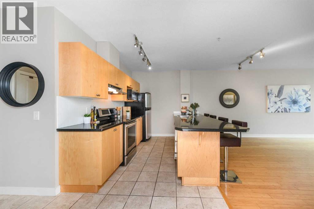 #310 328 21 Avenue SW - 4