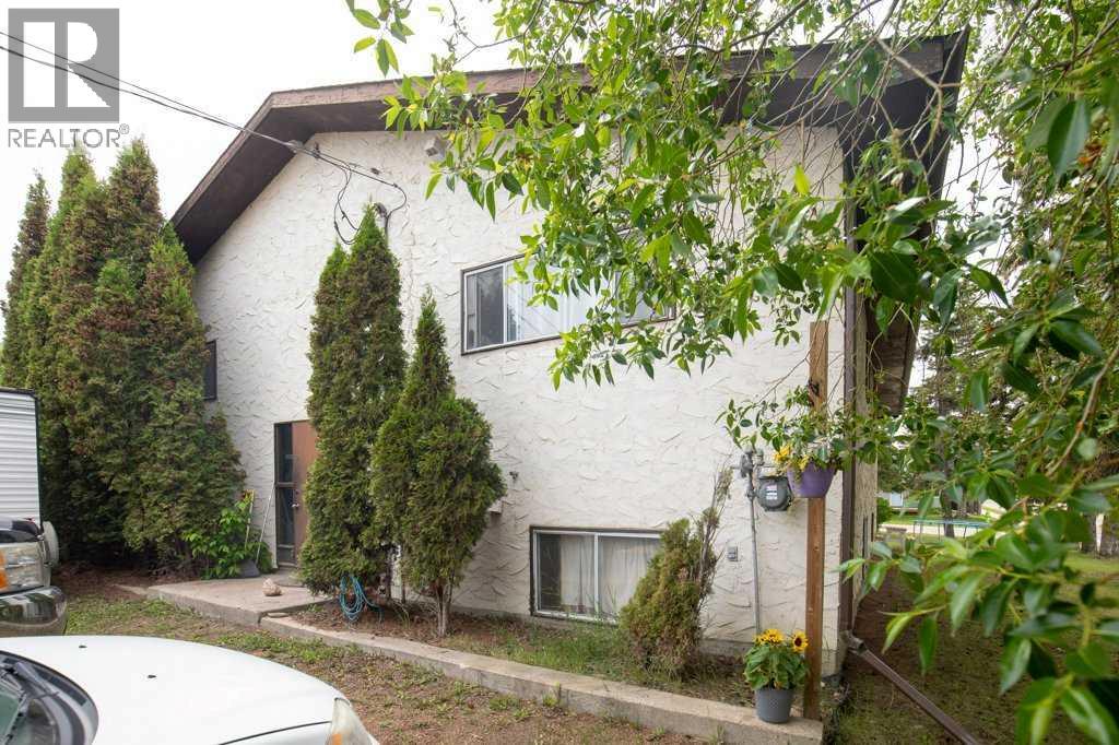 4639 48 Street - Photo 46