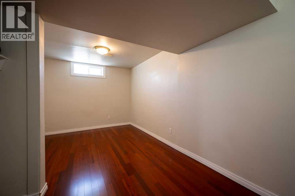 139 Maitland Road Northeast - Photo 32