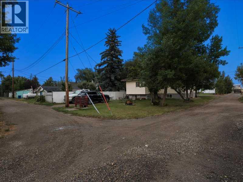 110 RAILWAY Avenue - 31